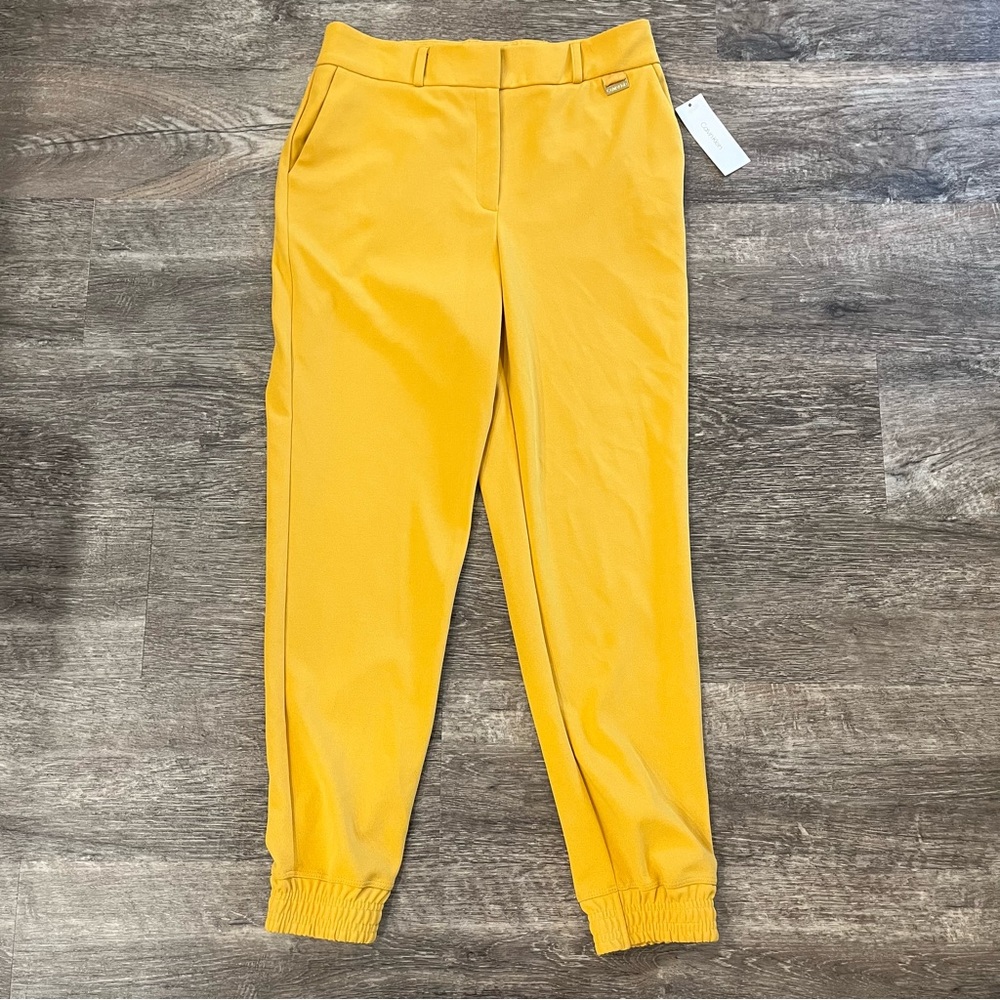 NWT Calvin Klein Ochre Mustard Yellow Jogger Dress Pants in Size 8